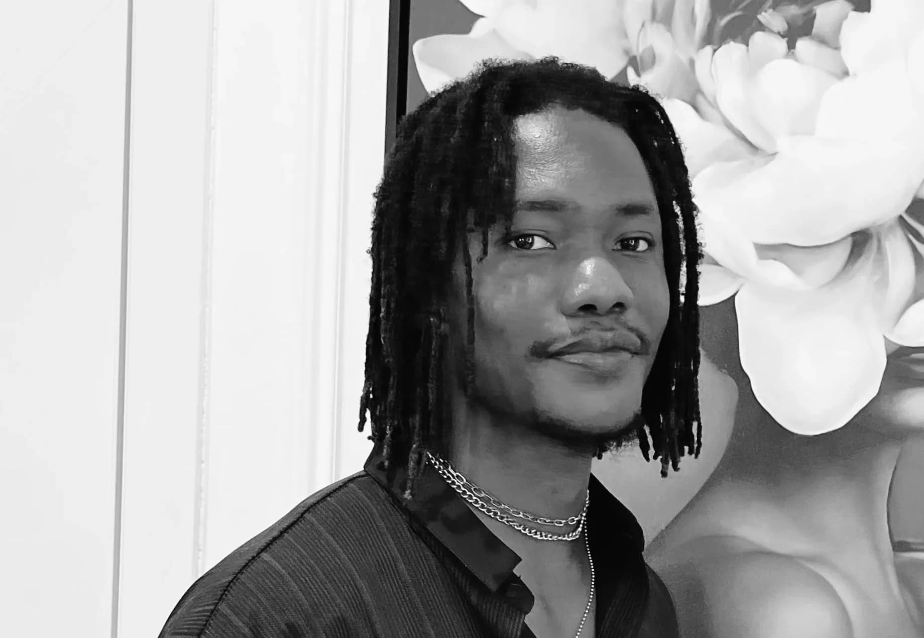 Muyiwa Akhigbe Invites Everyone to Create Art Through Abstract Amateurism